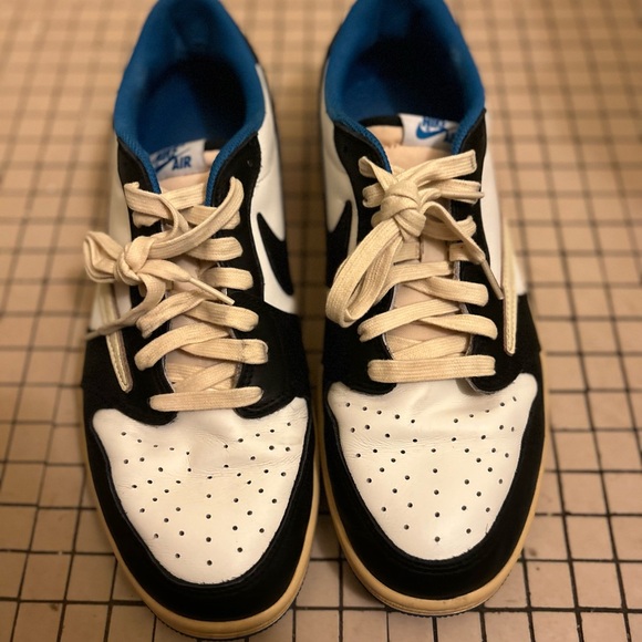 Jordan 1 low fragment design - Picture 4 of 8
